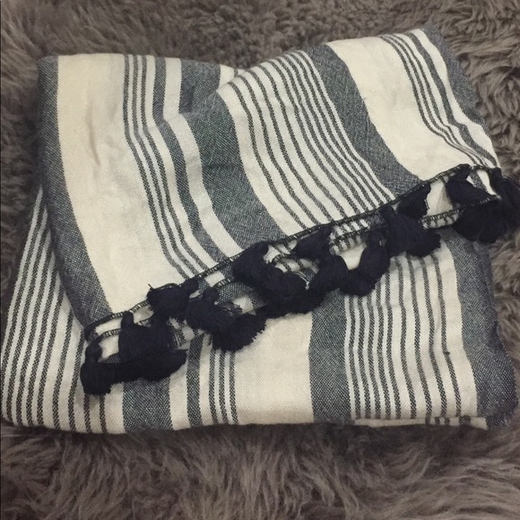 Summer Scarf - Picture 3 of 3